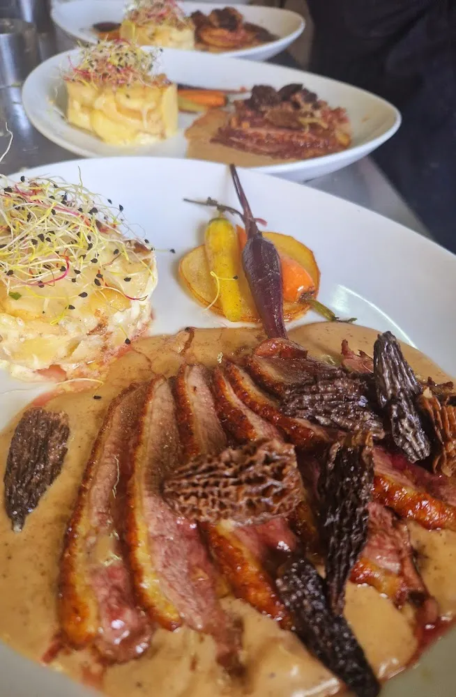 Magret de Canard Aux Morilles